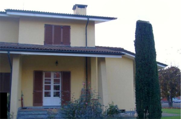 casa indipendente in vendita ad Asti