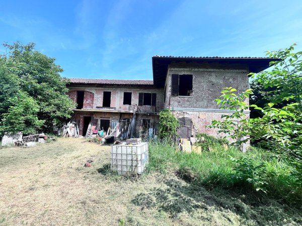 casale in vendita ad Asti in zona Stazione di Portacomaro