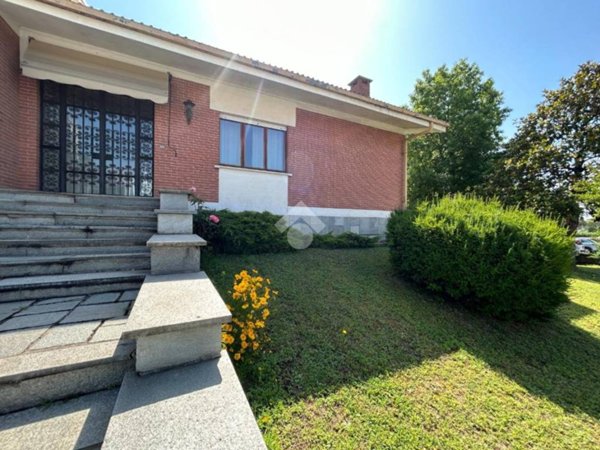 casa indipendente in vendita ad Asti