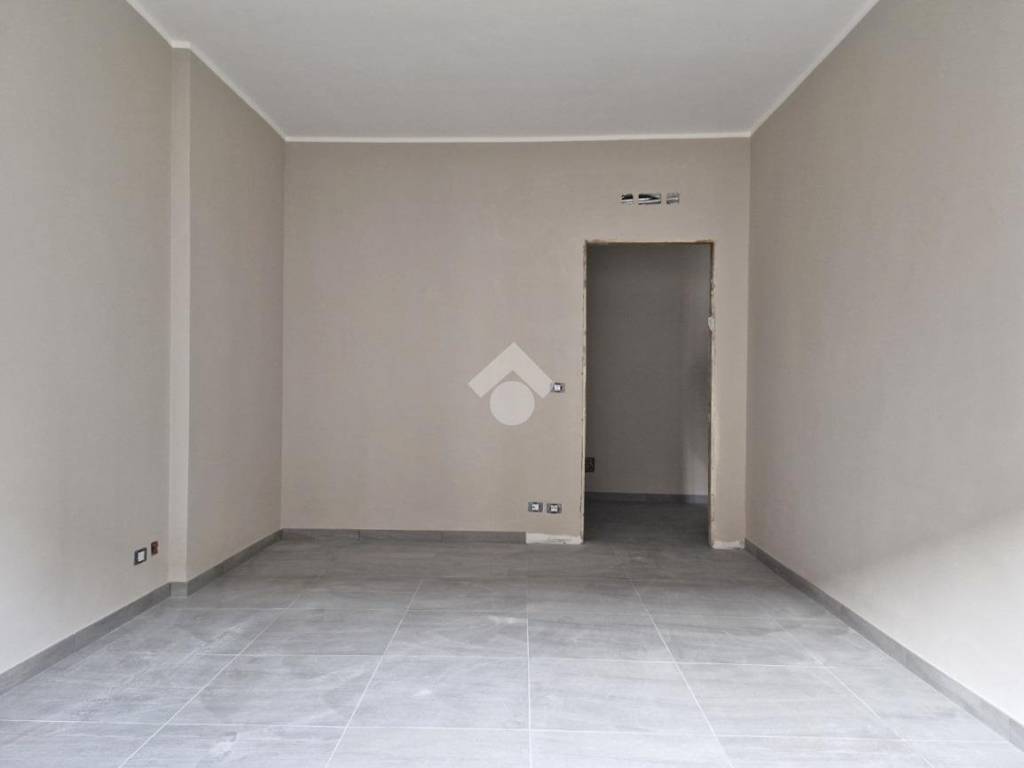 appartamento in vendita ad Asti in zona Bramairate