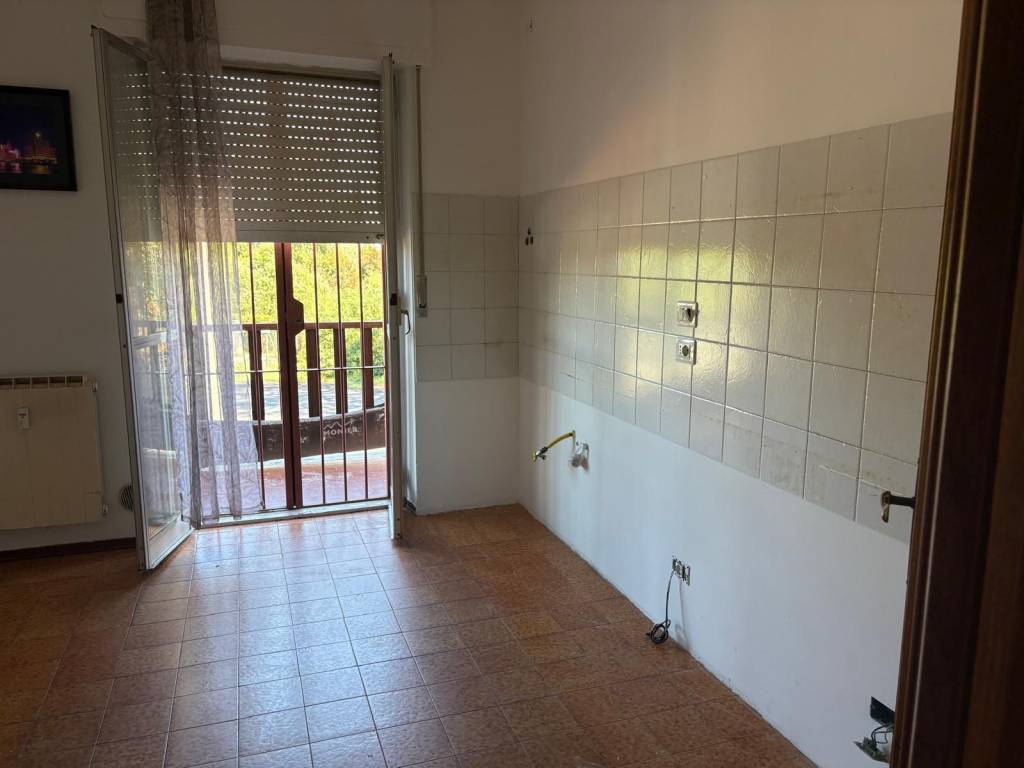 appartamento in vendita ad Asti in zona Valenzani