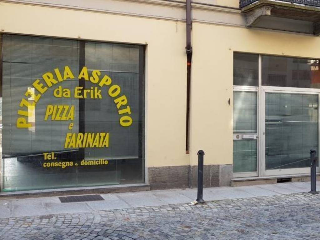 negozio in vendita ad Asti in zona Centro Città