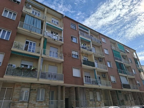 appartamento in vendita ad Asti in zona Maternita