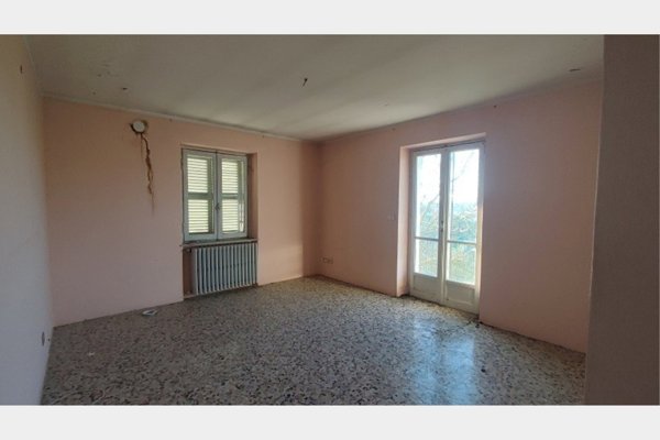 casale in vendita ad Asti
