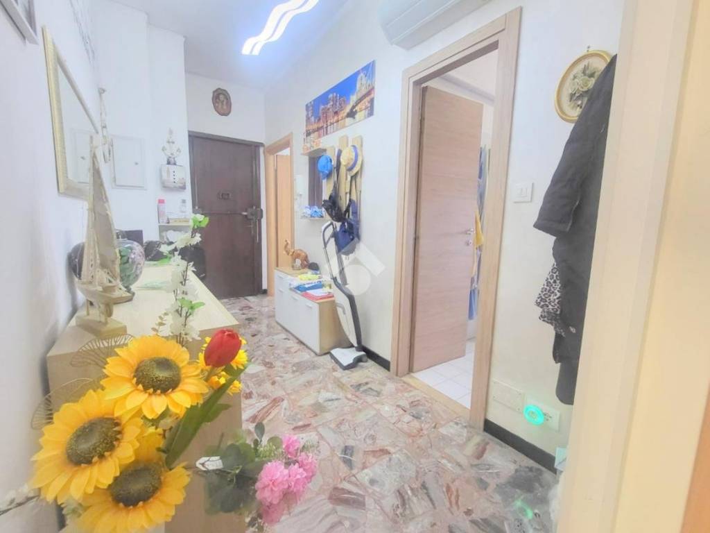 appartamento in vendita ad Asti in zona Quarto