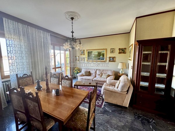 appartamento in vendita ad Asti in zona Quarto
