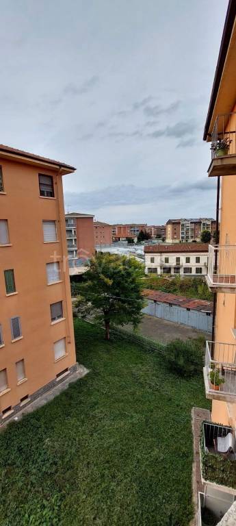 appartamento in vendita ad Asti in zona Trincere