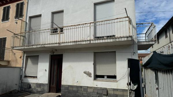 casa indipendente in vendita ad Asti in zona Centro Città
