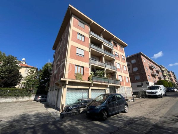 appartamento in vendita ad Asti in zona Corso Dante