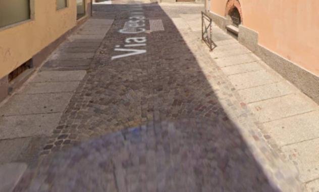 negozio in vendita ad Asti
