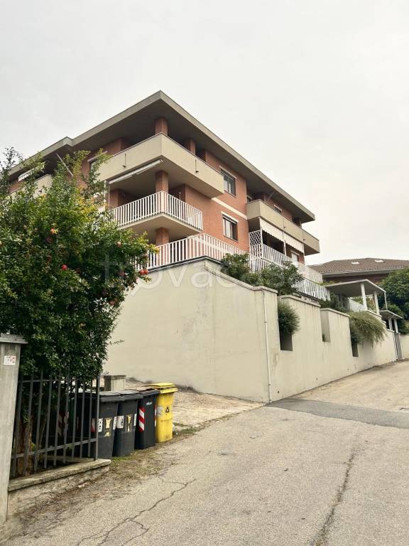 appartamento in vendita ad Asti
