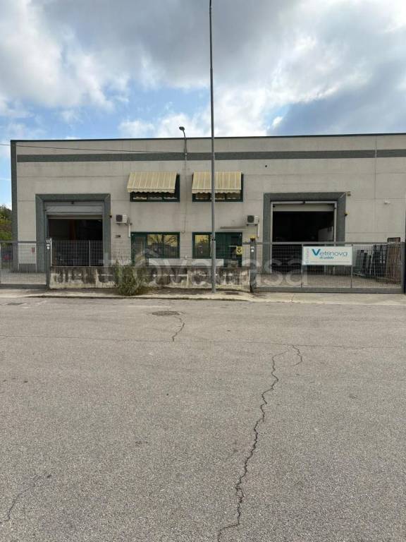appartamento in vendita ad Asti in zona Madonna di Caniglie