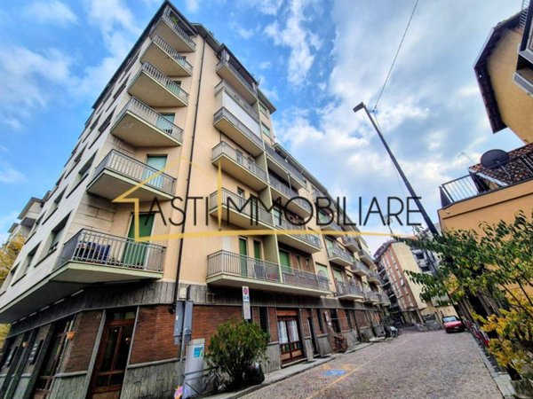 appartamento in vendita ad Asti