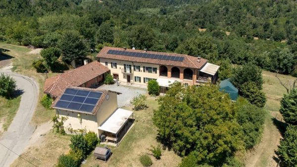 casale in vendita ad Asti in zona Bramairate