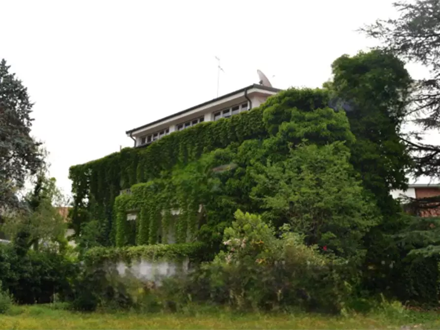 casa indipendente in vendita ad Asti