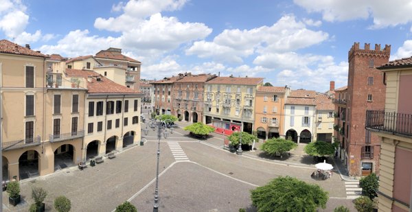 appartamento in vendita ad Asti in zona Centro Città