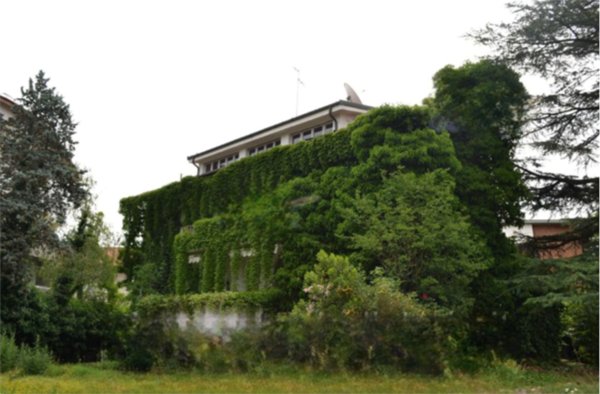 casa indipendente in vendita ad Asti