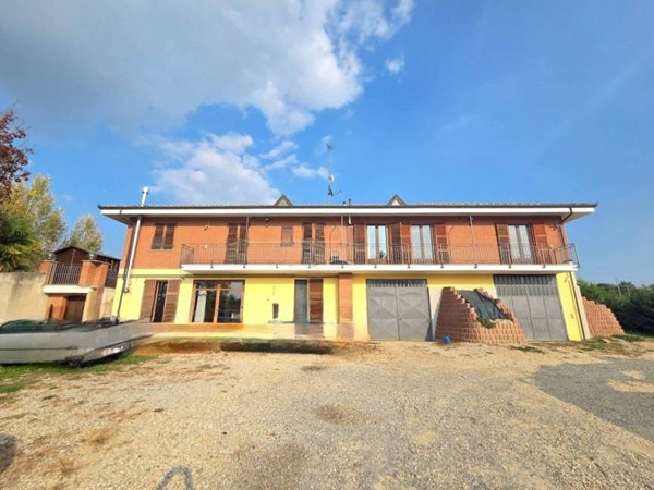 casa indipendente in vendita ad Asti