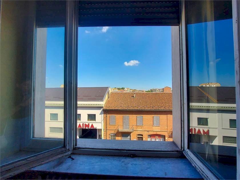 appartamento in vendita ad Asti