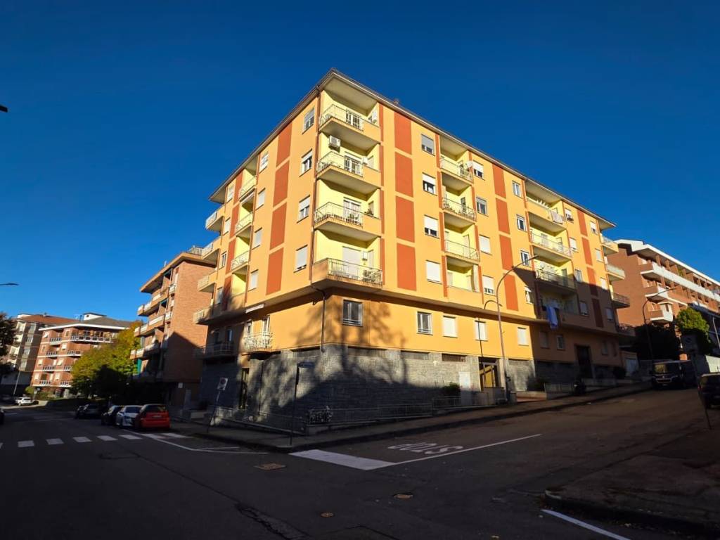 appartamento in vendita ad Asti