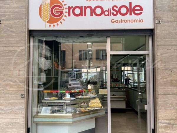 negozio in vendita ad Asti in zona Centro Città