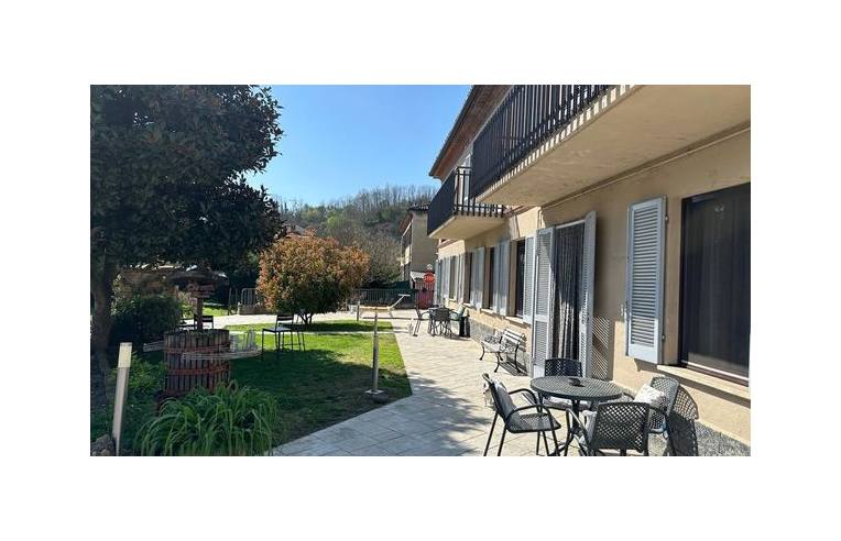 casa indipendente in vendita ad Asti in zona Valenzani