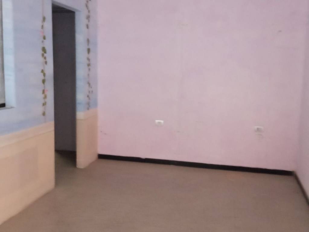 negozio in vendita ad Asti in zona Centro Città