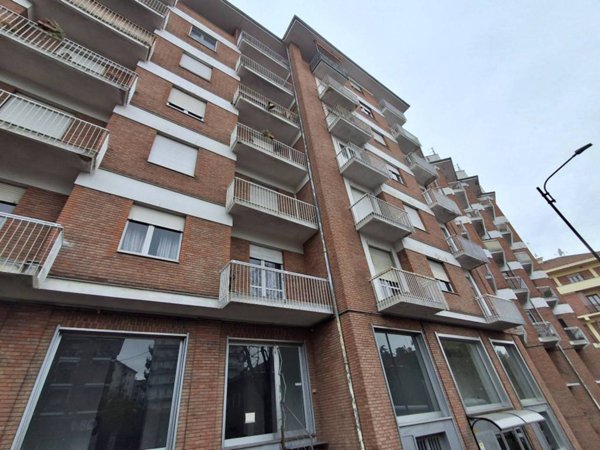 appartamento in vendita ad Asti in zona Questura