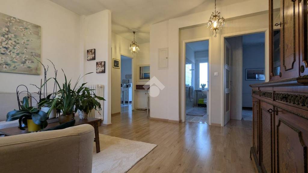 appartamento in vendita ad Asti in zona Torretta