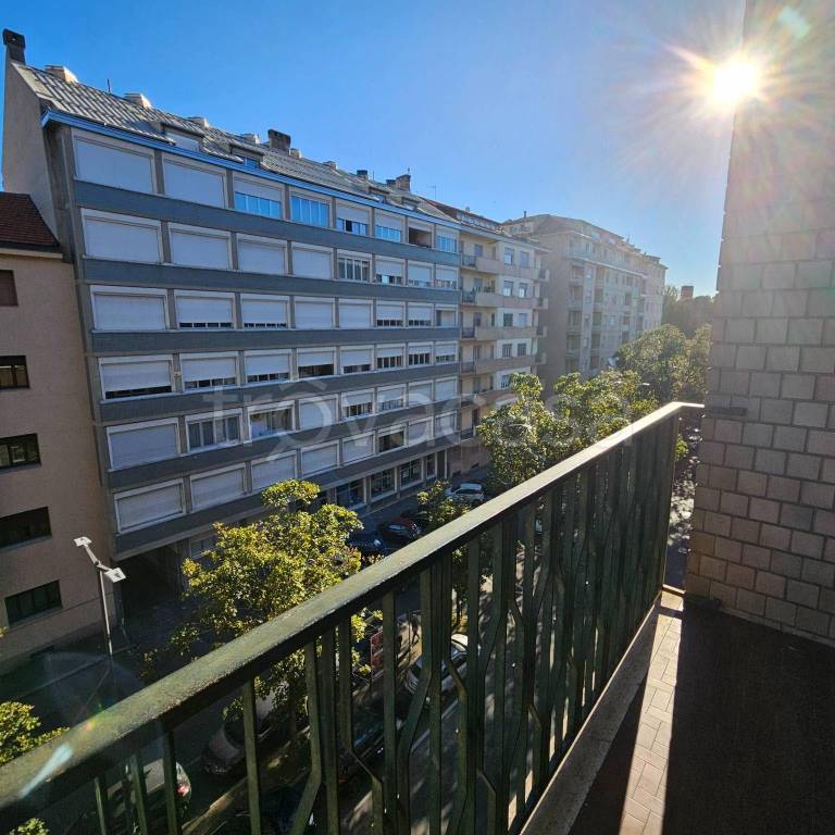 appartamento in vendita ad Asti in zona Quarto