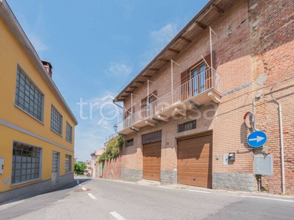 casa indipendente in vendita ad Asti