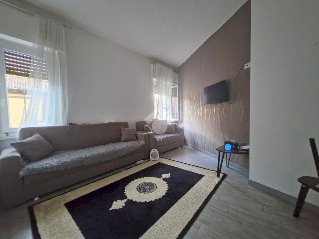 appartamento in vendita ad Asti in zona Maternita