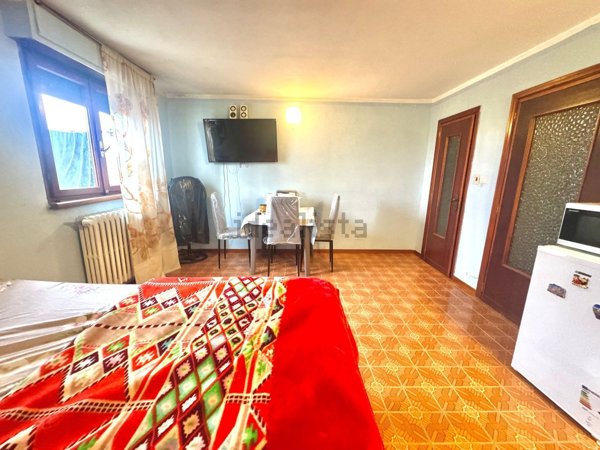 appartamento in vendita ad Asti in zona Quarto