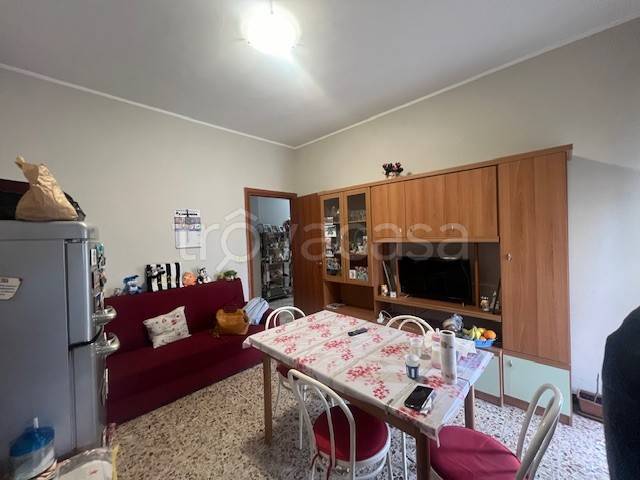 appartamento in vendita ad Asti in zona Pilone