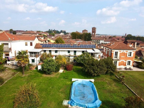 casa indipendente in vendita ad Asti in zona Centro Città
