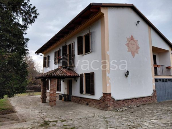 casa indipendente in vendita ad Asti
