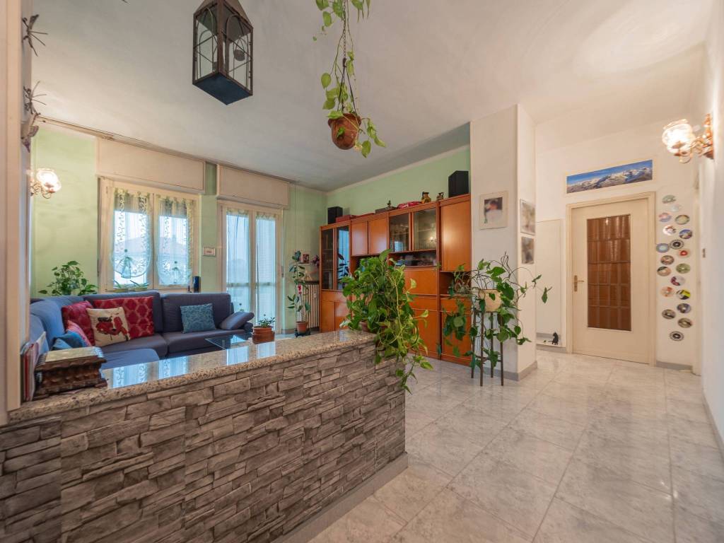 appartamento in vendita ad Asti in zona Trincere