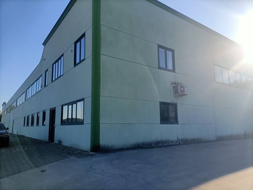 locale commerciale in vendita ad Asti in zona San Marzanotto Piana