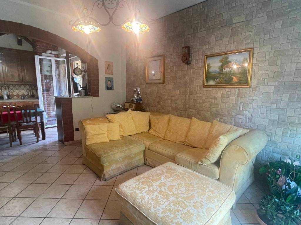 appartamento in vendita ad Asti