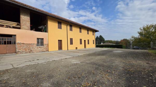 casale in vendita ad Asti