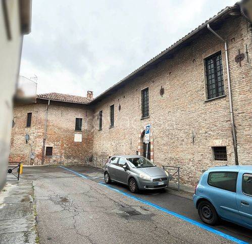 casa indipendente in vendita ad Asti
