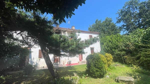 casa indipendente in vendita ad Asti