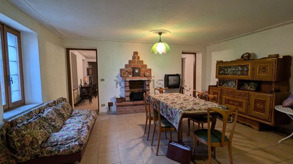 casa indipendente in vendita ad Asti in zona San Marzanotto