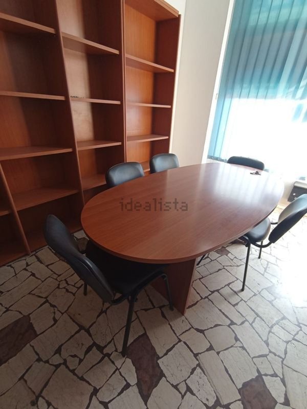 ufficio in vendita ad Asti