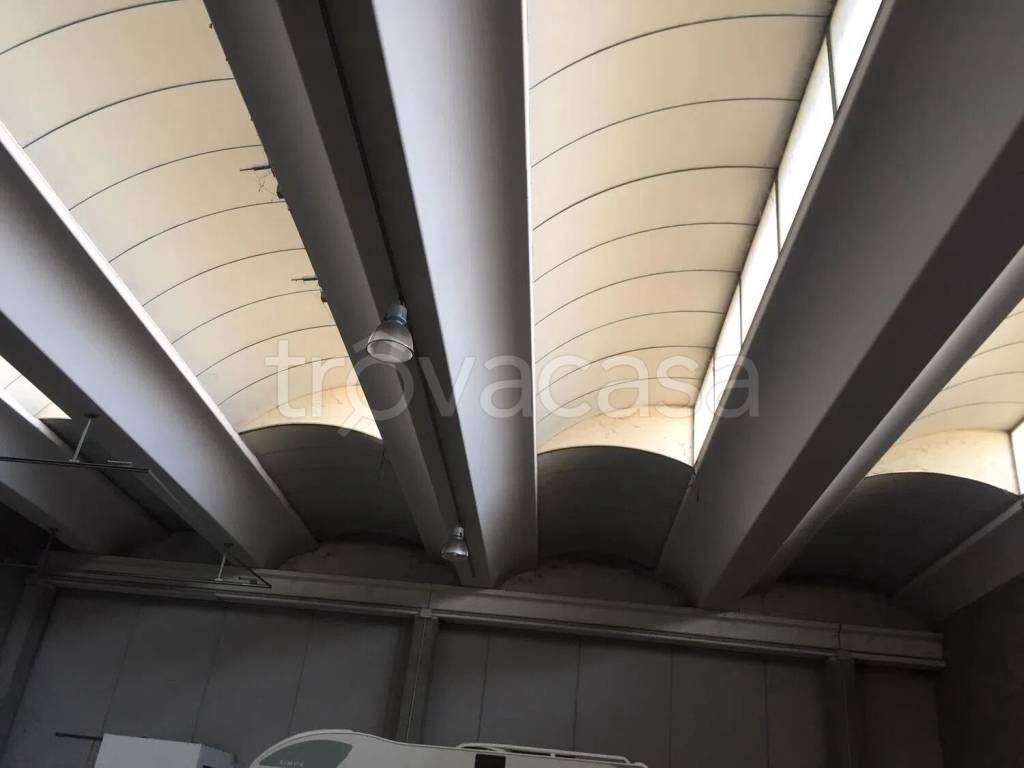 appartamento in vendita ad Asti in zona Pilone