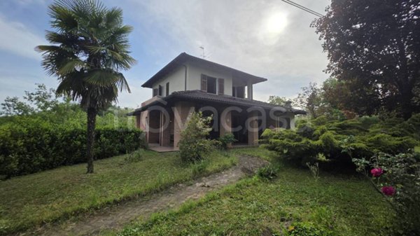 casa indipendente in vendita ad Asti