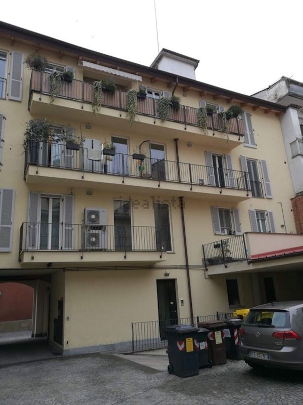 ufficio in vendita ad Asti in zona Centro Città