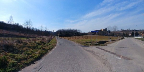 casa indipendente in vendita ad Asti in zona Stazione di Portacomaro