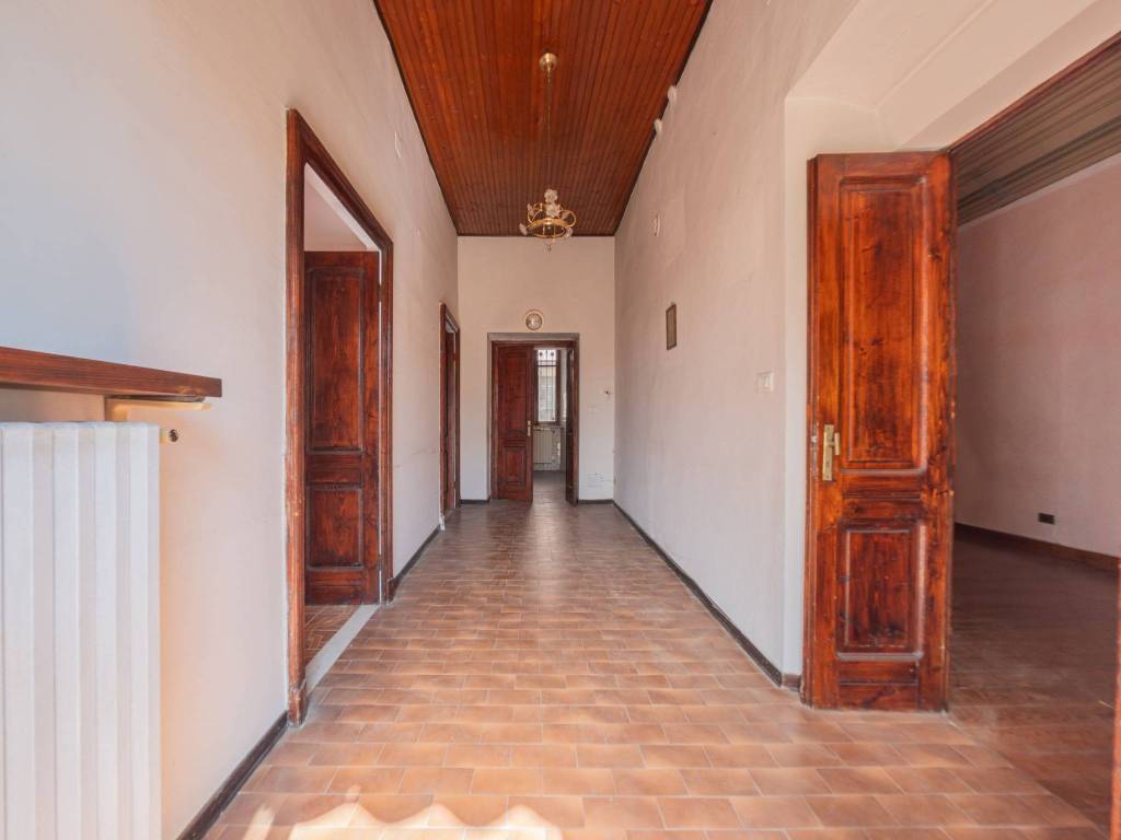 appartamento in vendita ad Asti in zona Valgera