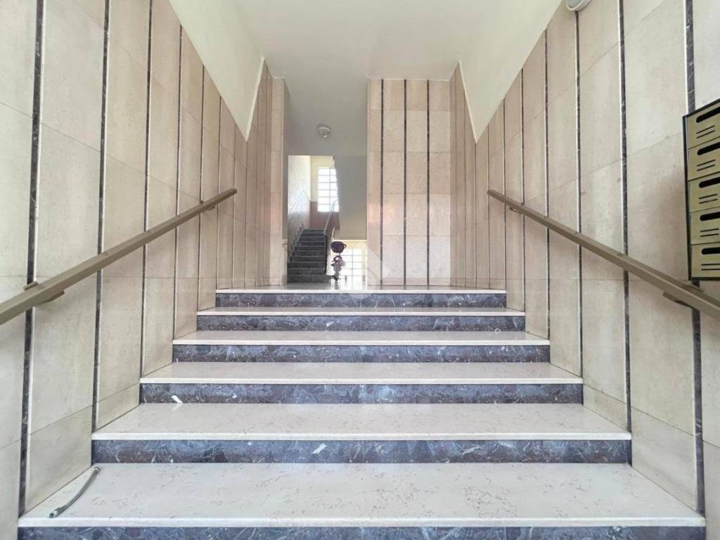 appartamento in vendita ad Asti in zona Castiglione